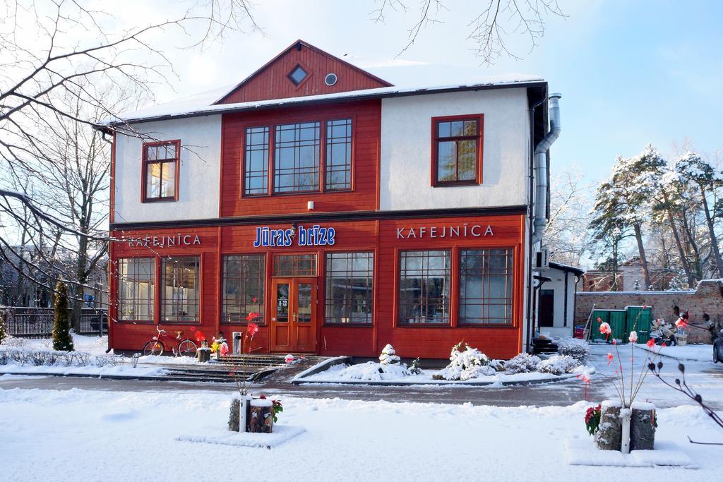 Juras Brize Otel Ventspils Dış mekan fotoğraf